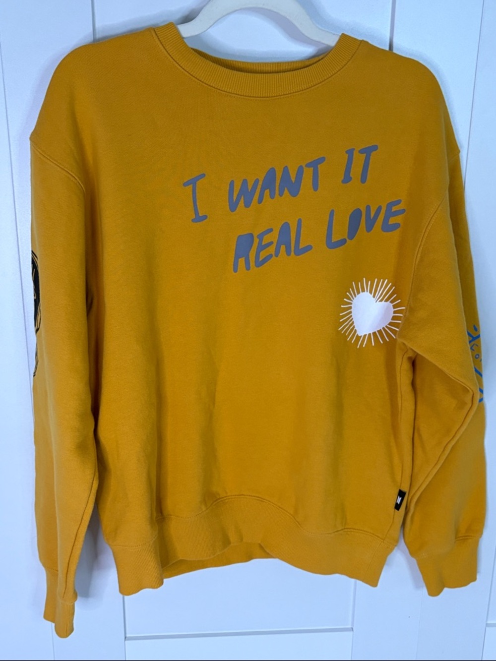 Official Band Merch-BTS “DNA” Crewneck Sweatshirt